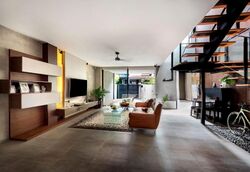Grove Avenue (D10), Terrace #622220431